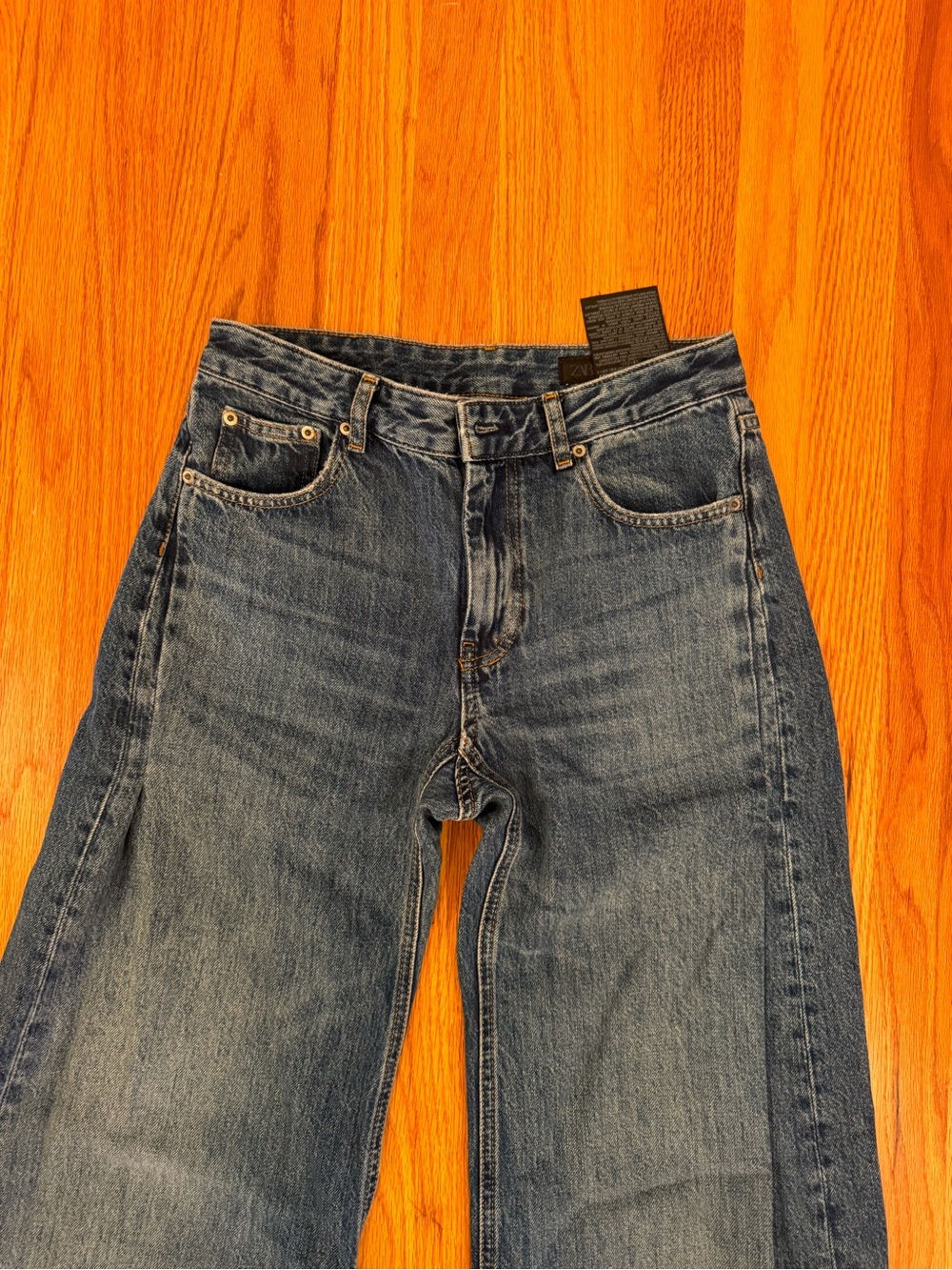 Zara Wide-Leg Denim Jeans in Blue Wash - Picture 3 of 5